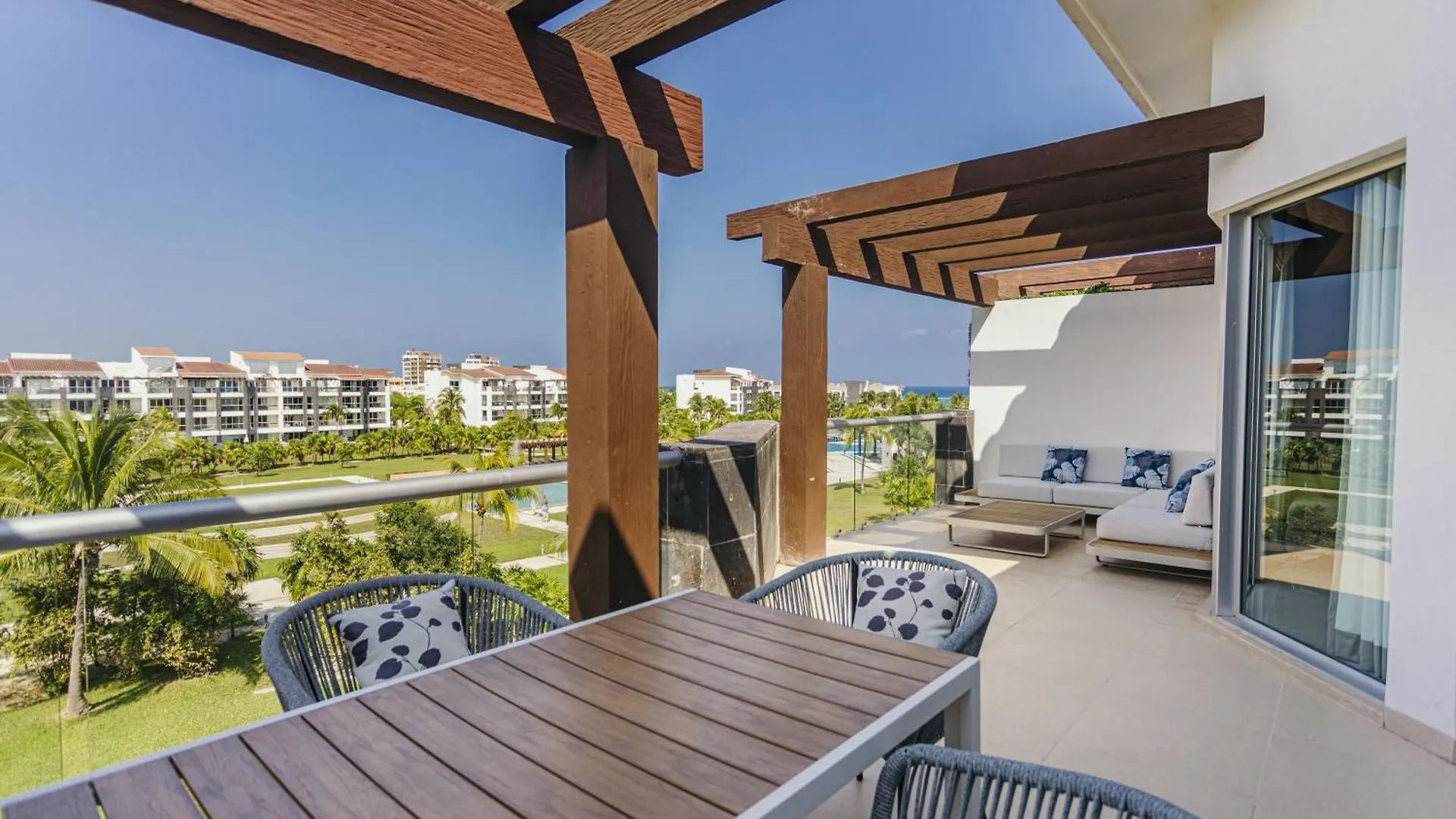 アパート Casa El Encanto Penthouse 532 Sur Condo プレヤデルカーメン メキシコ