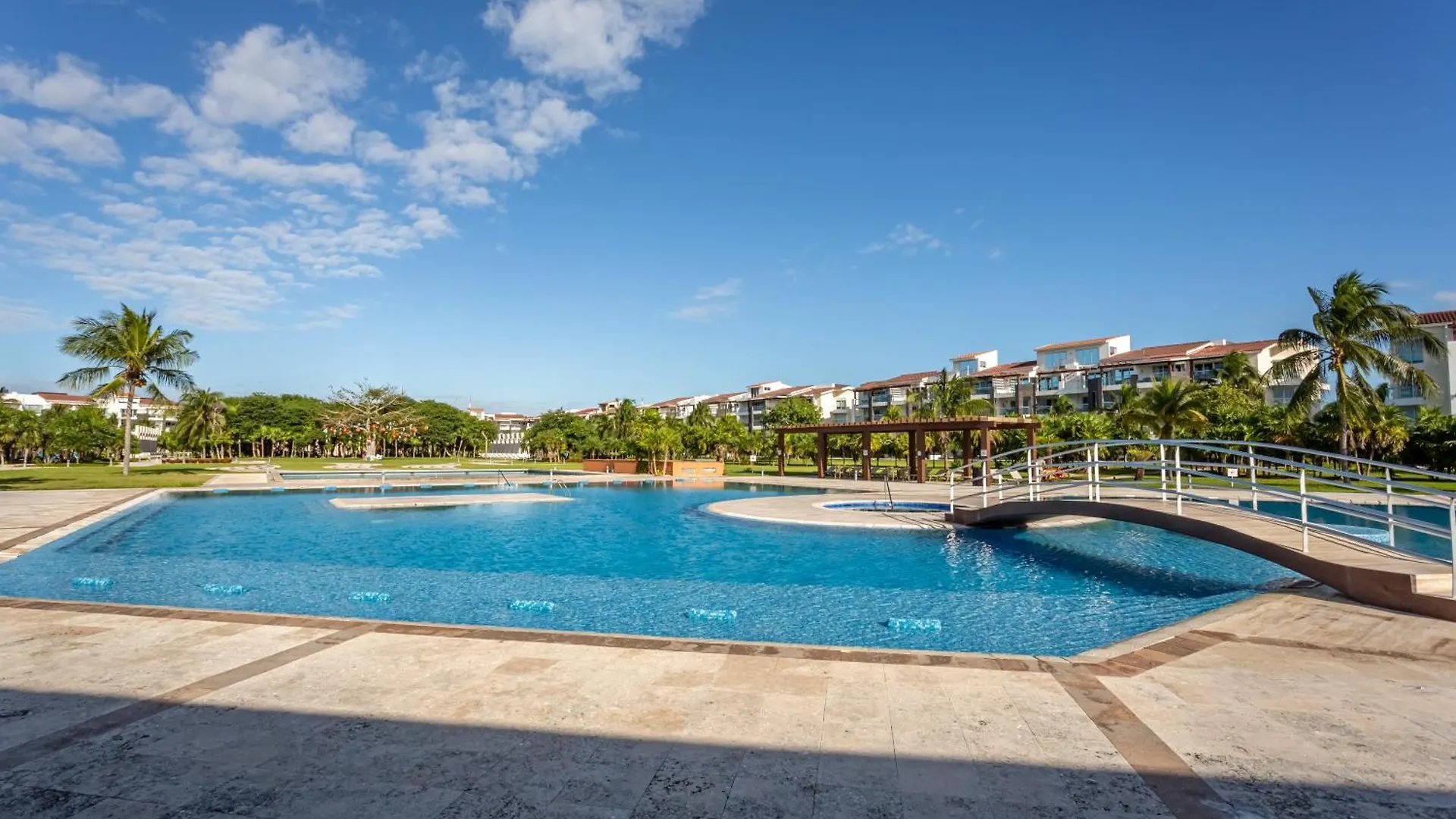 Casa El Encanto Penthouse 532 Sur Condo Playa del Carmen