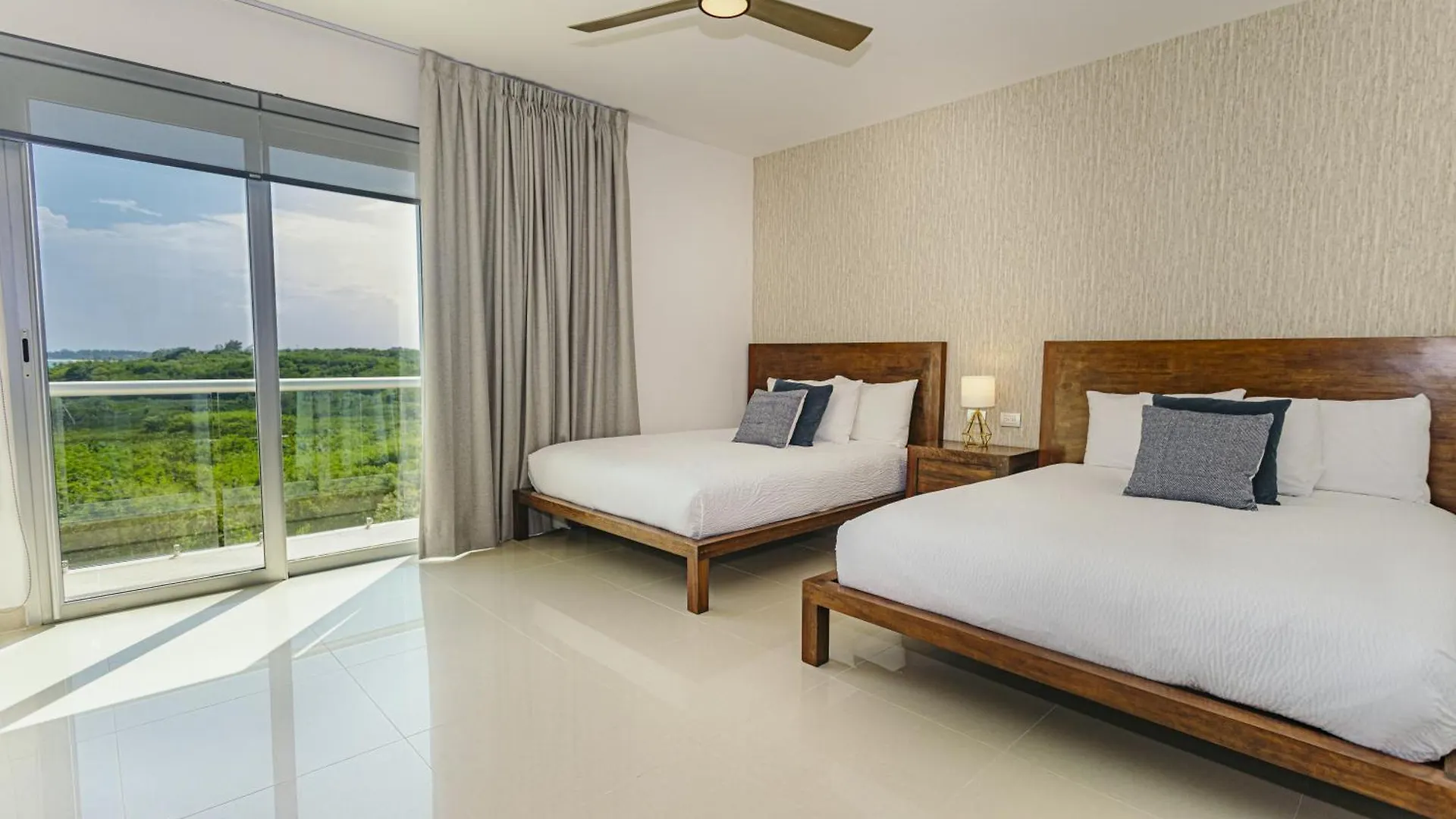 Casa El Encanto Penthouse 532 Sur Condo Playa del Carmen